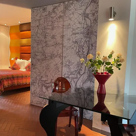 Couette-café Huisxi 3*