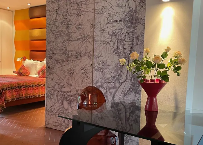 Bed & Breakfast Huisxi 3*