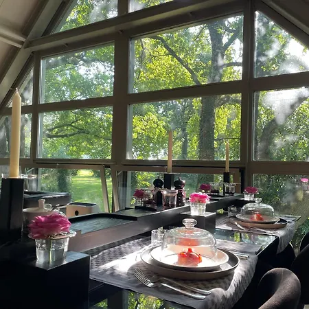 فندق مبيت وإفطار Huisxi 3*